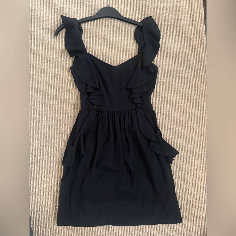 Women's Black Ruffle V-Neck Dress